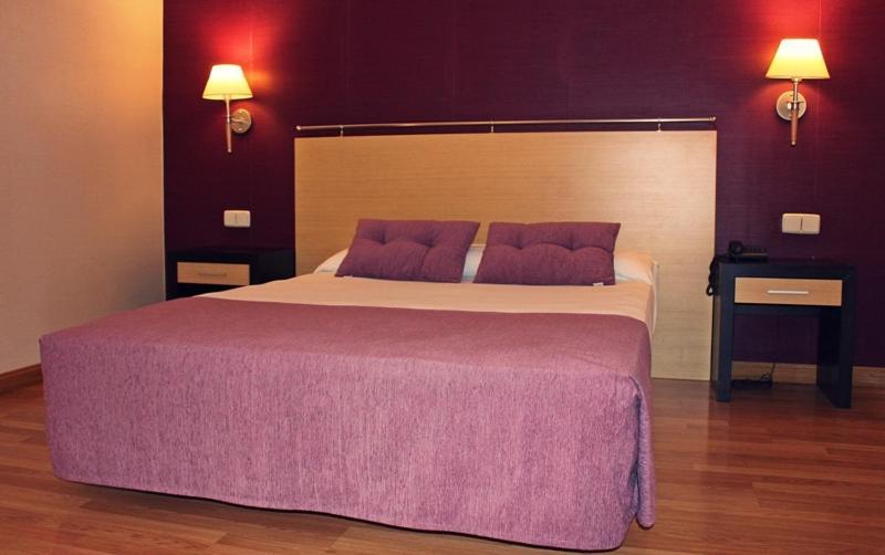 Hotel Equo Аранхес Екстериор снимка