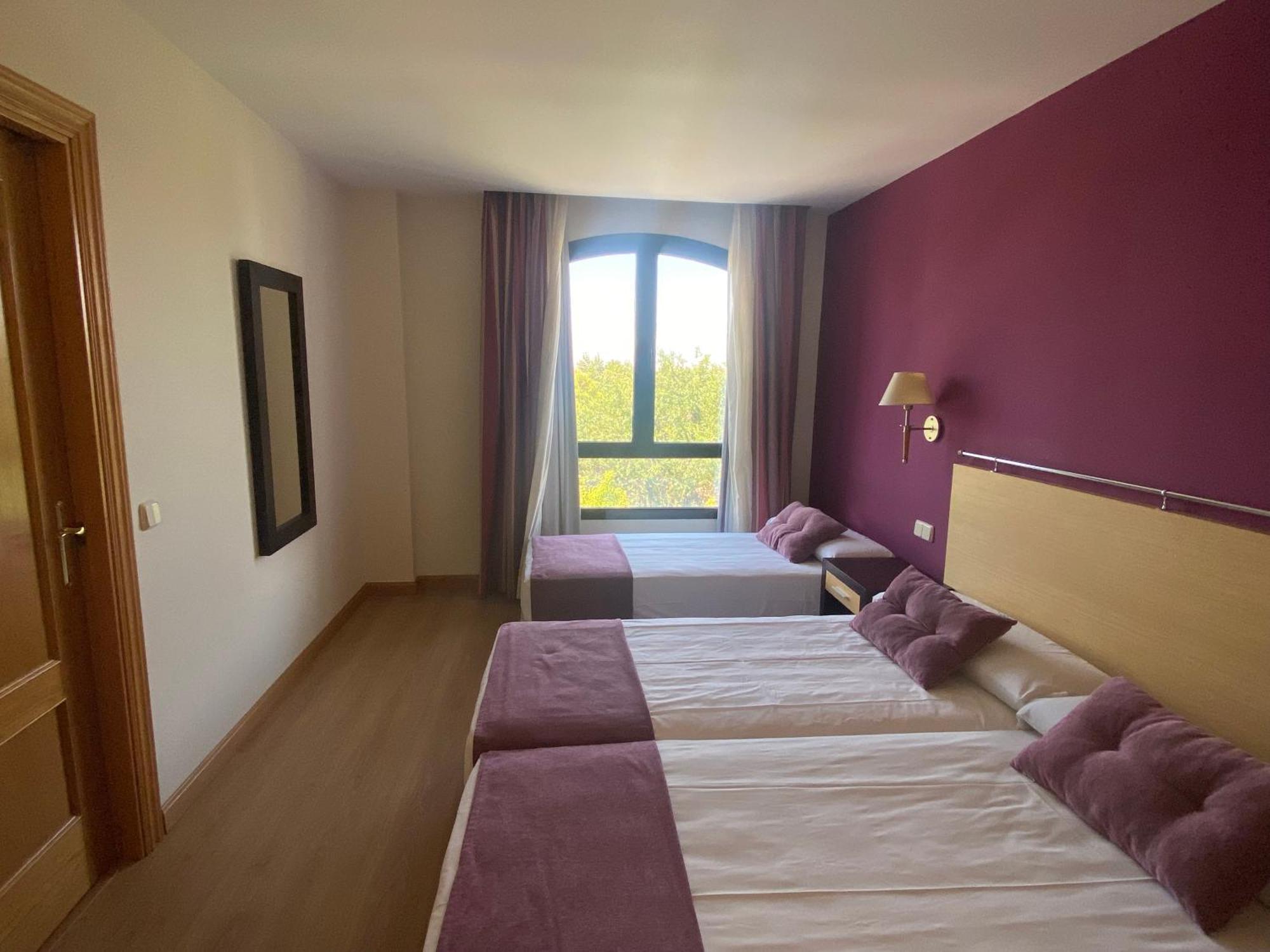 Hotel Equo Аранхес Стая снимка